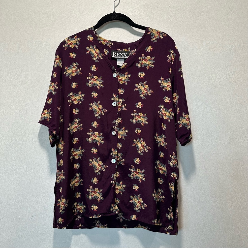 Vintage Rexx Deep Purple Floral Print V-Neck Button Down Shirt Women’s Size M